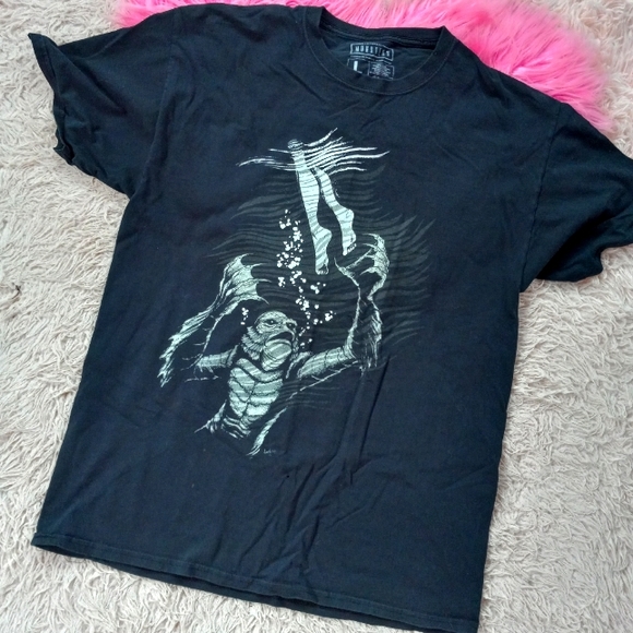 Classic Horror swamp monster gothy tee- presold @market - Picture 3 of 3